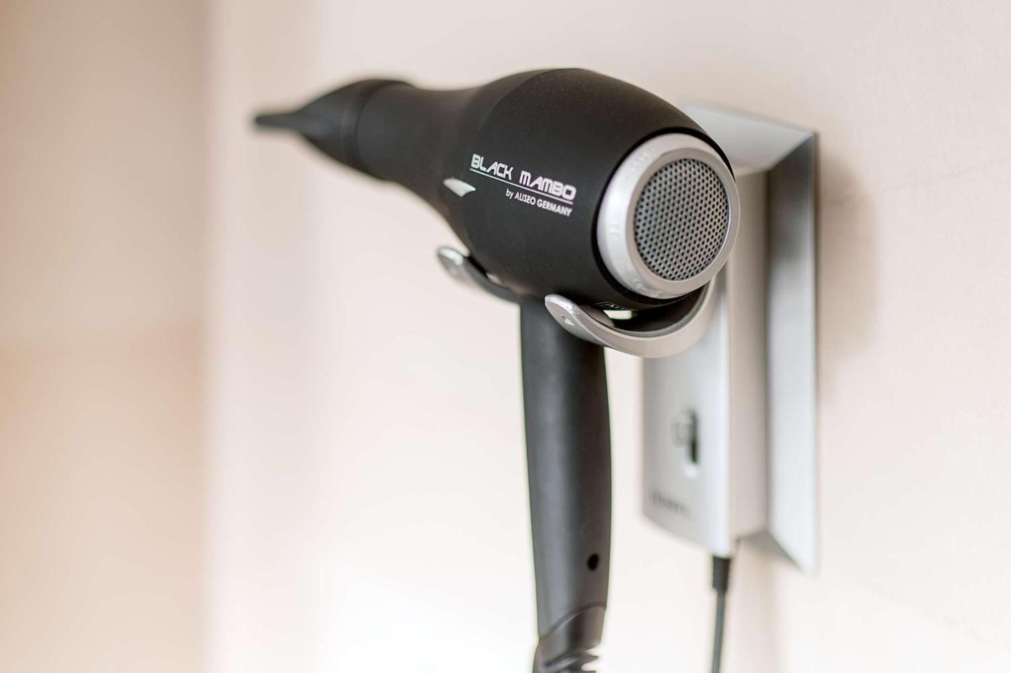 Nh Collection Helsinki Grand Hansa Екстериор снимка A hair dryer